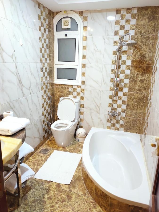 Luxury Seafront Pool Villa - 3 Stories & Roof Floor - All Master Bedrooms Gurdaka Kültér fotó